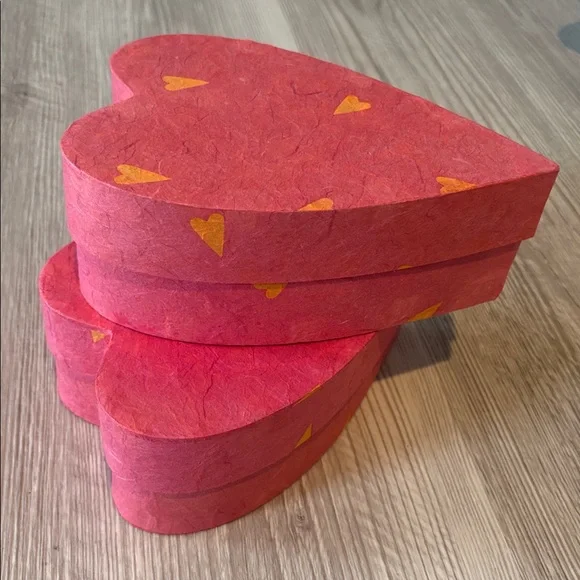 Set of 4 Pink Heart-Shaped Storage Boxes NWT Never Used - Picture 11 of 11